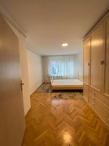 Krunski Venac | 4zida.rs