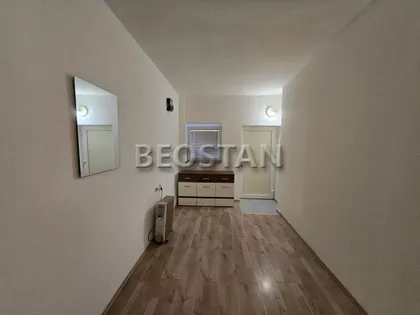 Pere Segedinca | 4zida.rs