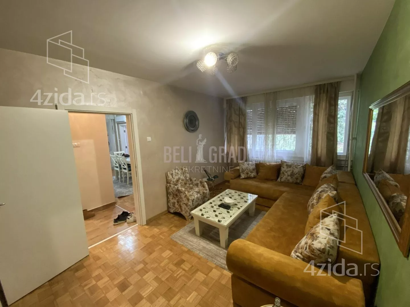 Dvoiposoban stan | 4zida