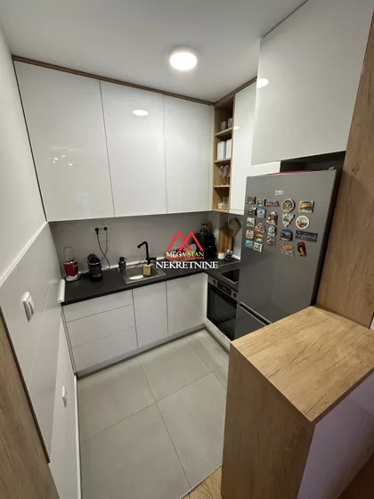 Svetojovanska | 4zida.rs