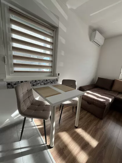 Slavuja Hadžića | 4zida.rs