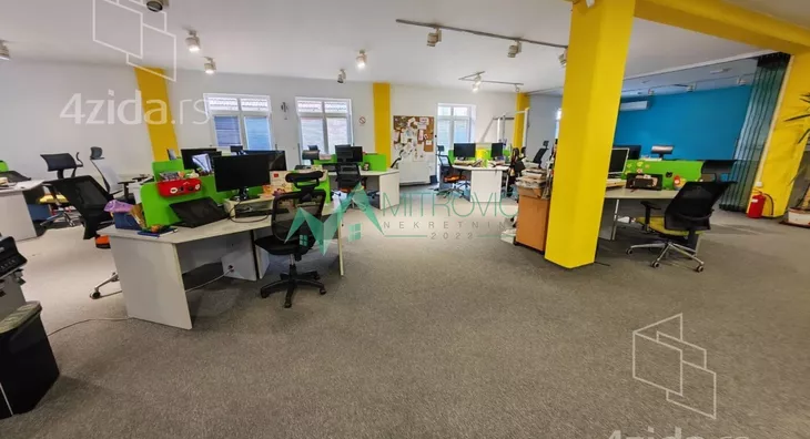 Poslovni prostor | 4zida