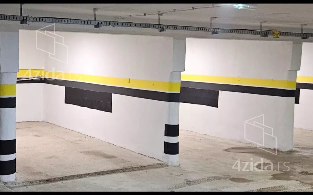 Parking | 4zida