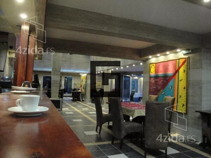 Ugostiteljski objekat | 4zida