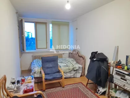 Prvomajska | 4zida.rs