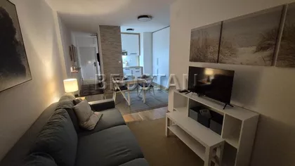 Omladinskih Brigada | 4zida.rs