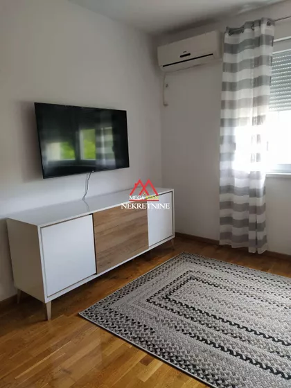 Lukijana Mušickog | 4zida.rs