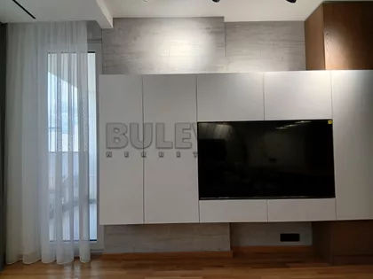 Cara Dušana | 4zida.rs