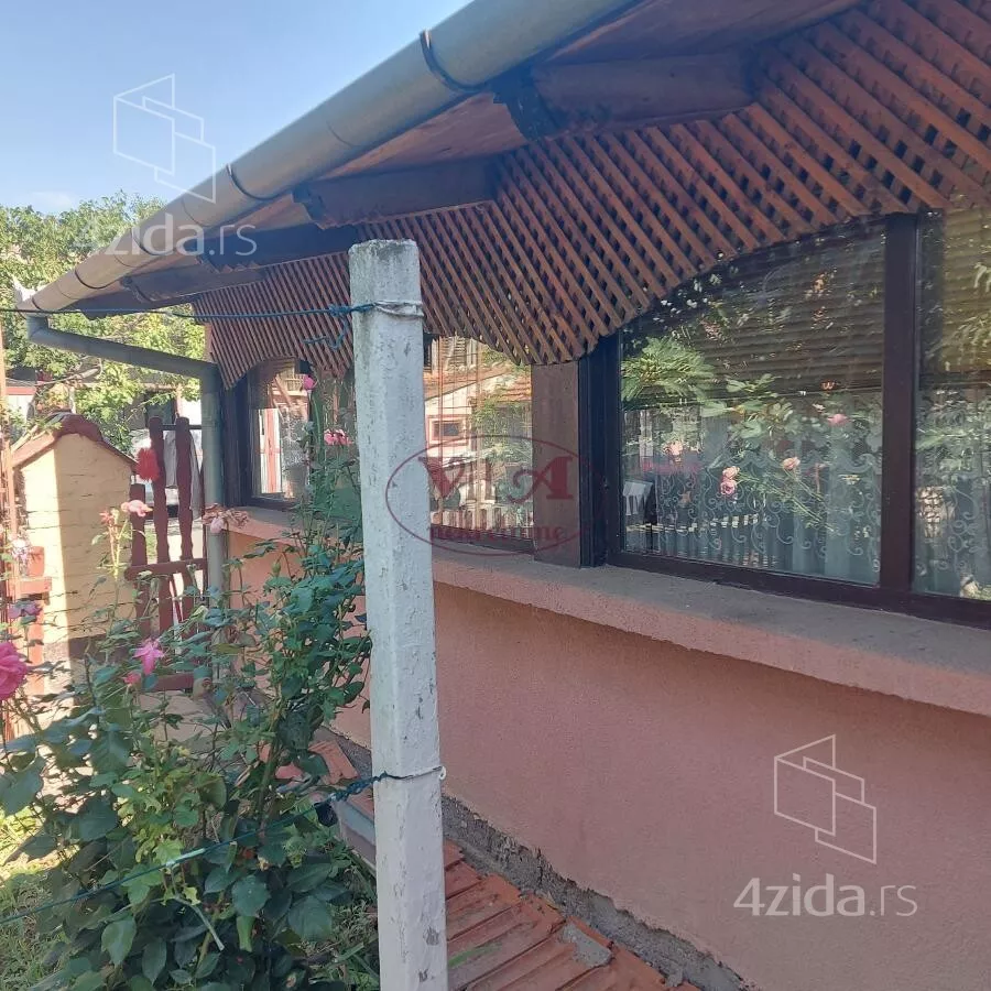 Kuća | 4zida
