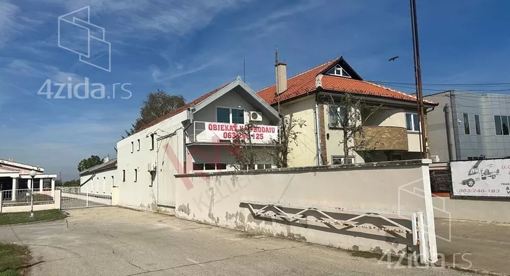 Poslovni prostor | 4zida