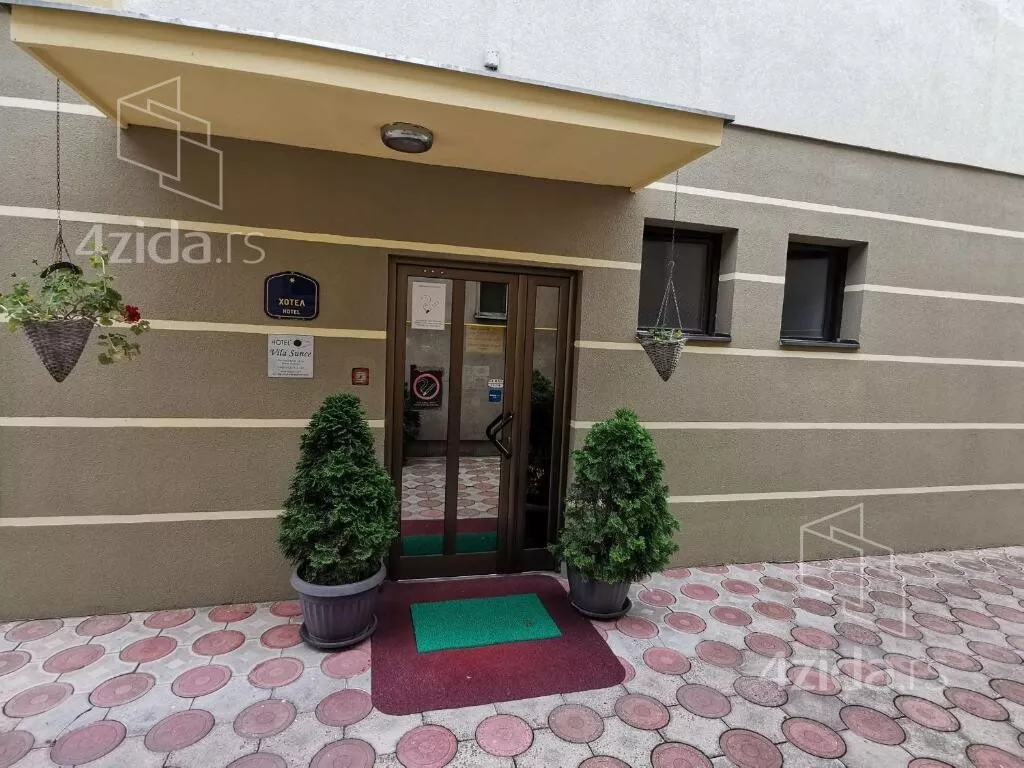 Ugostiteljski objekat | 4zida