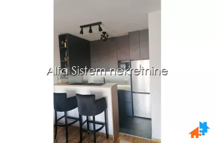 Crveni Krst Vračar | 4zida.rs