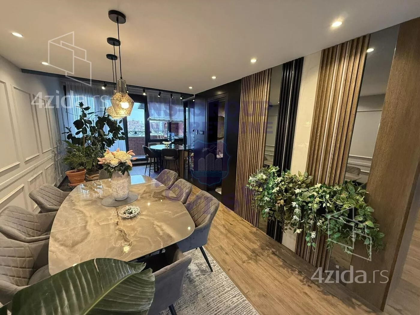 Četvorosoban stan | 4zida