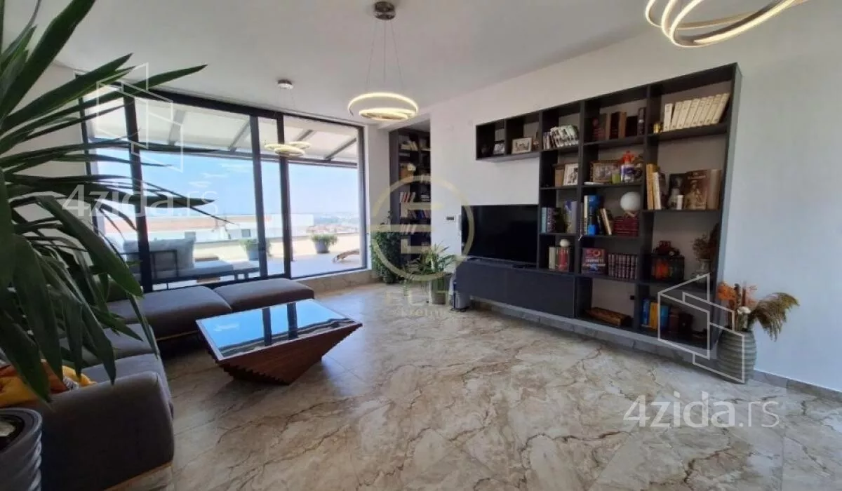 Petosoban stan | 4zida