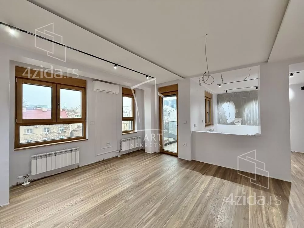 Petosoban stan | 4zida