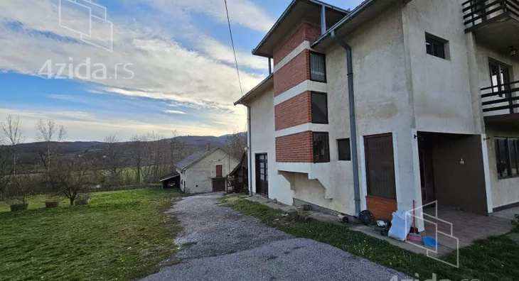 3-etažna kuća | 4zida