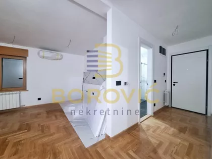 Kluz | 4zida.rs