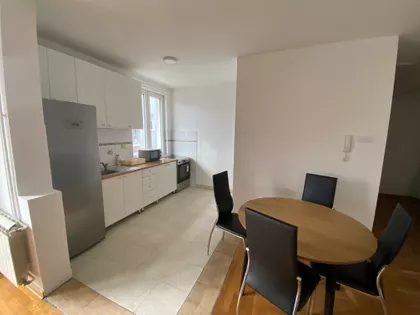 Dr Cedomira Djurdjevica | 4zida.rs