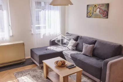 Palata Pravde | 4zida.rs