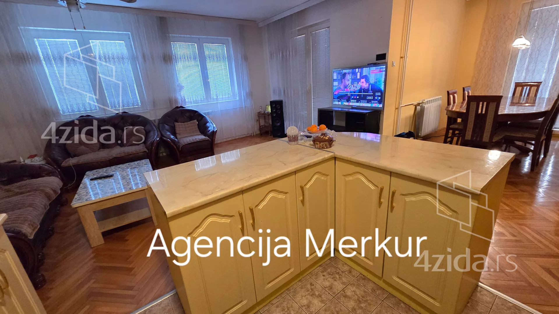 Trosoban stan | 4zida