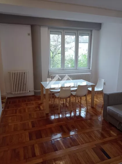 Dušana Vasiljeva | 4zida.rs