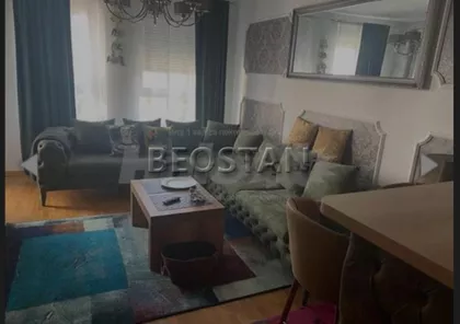 Uroša Martinovića | 4zida.rs