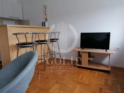 Kolo srpskih sestara | 4zida.rs