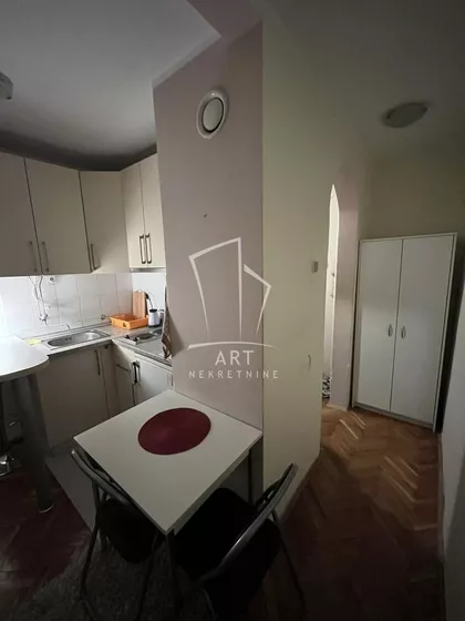 Dr Dragoslava Popovića | 4zida.rs