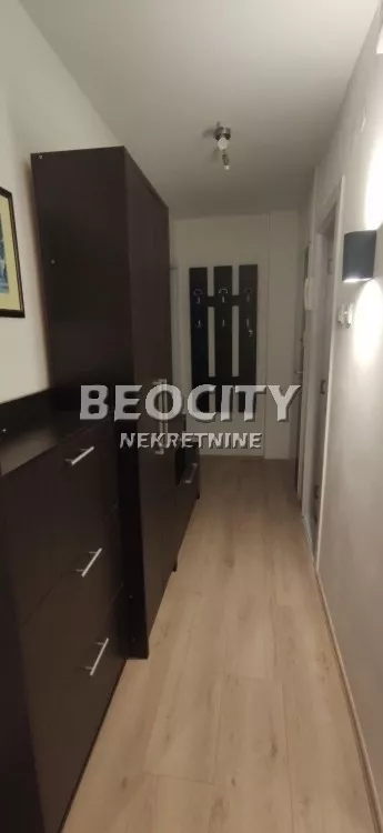 Bulevar oslobođenja | 4zida.rs