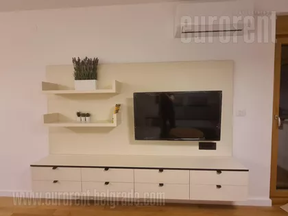 ZELENA AVENIJA | 4zida.rs