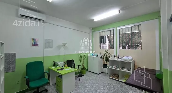 Lokal | 4zida