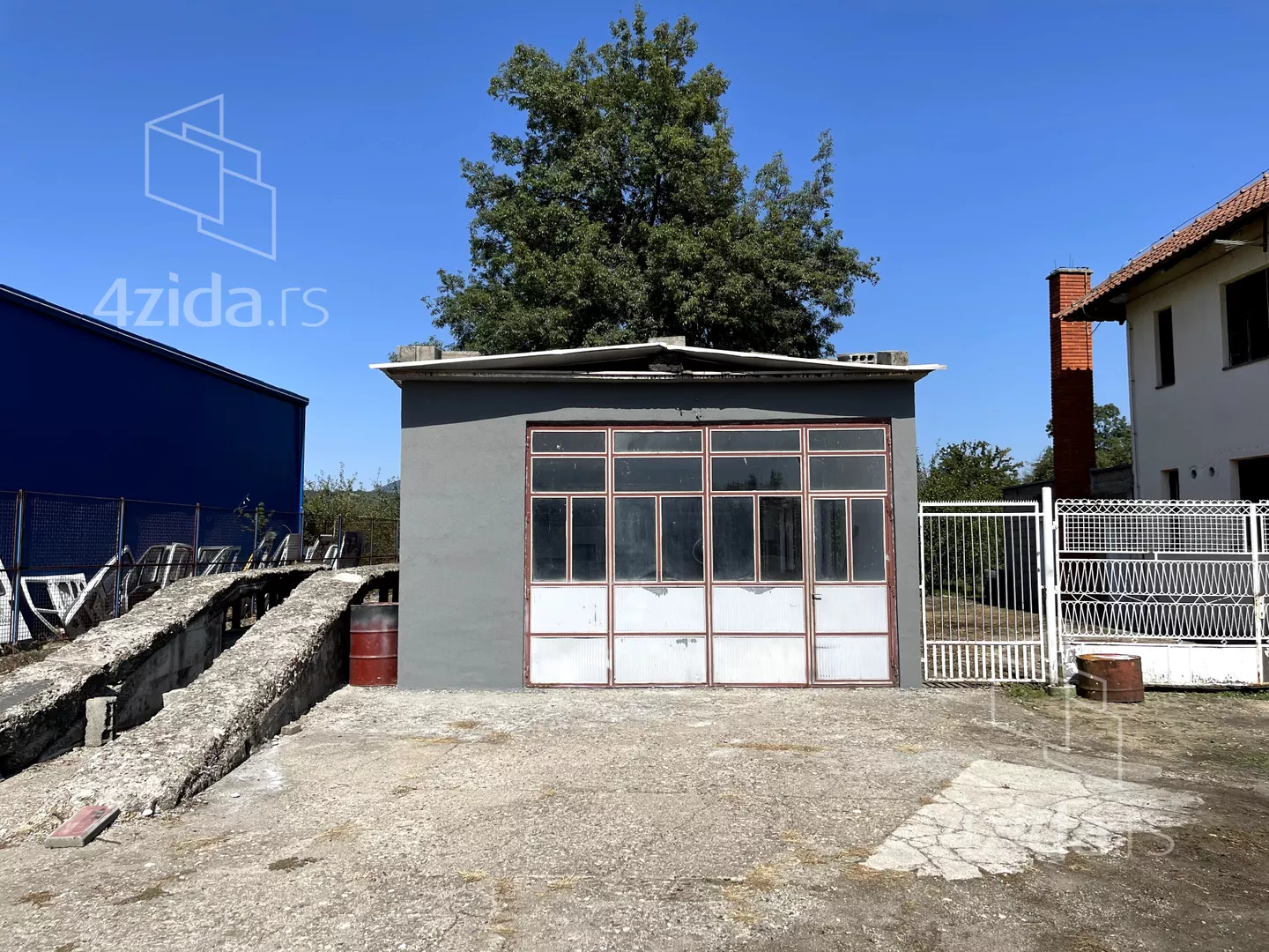 Poslovni prostor | 4zida