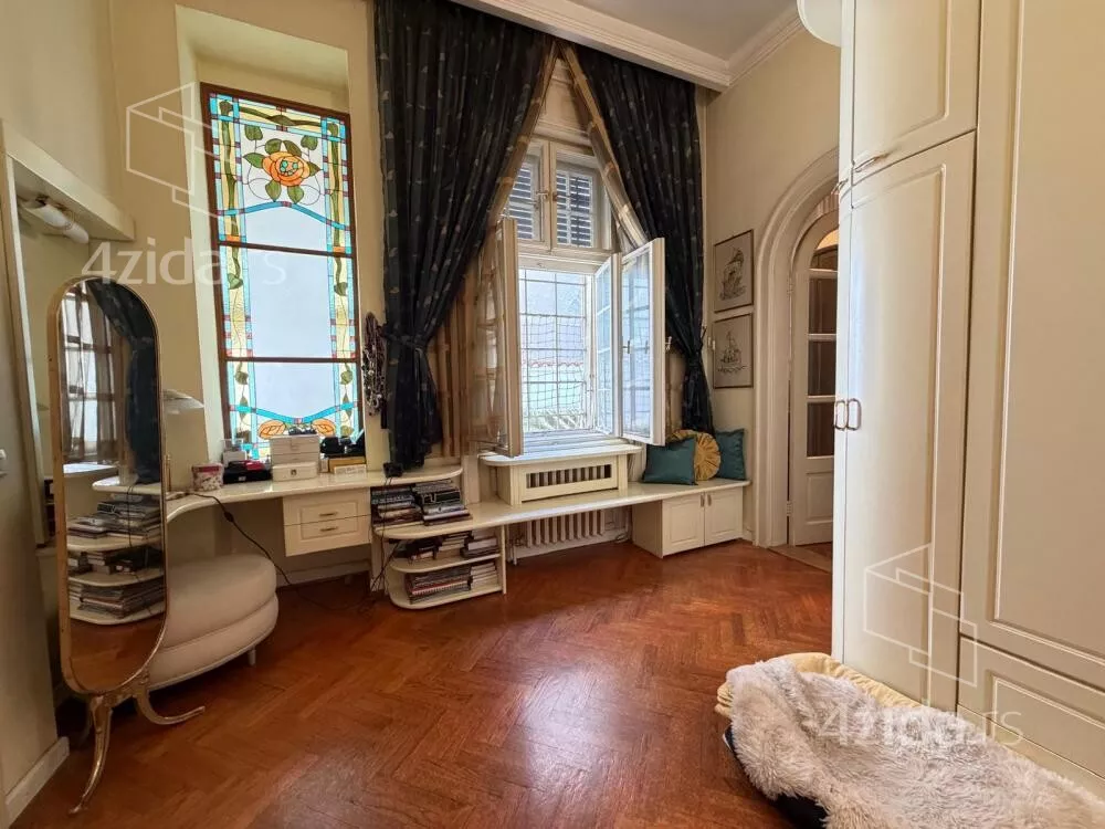 Petoiposoban stan | 4zida