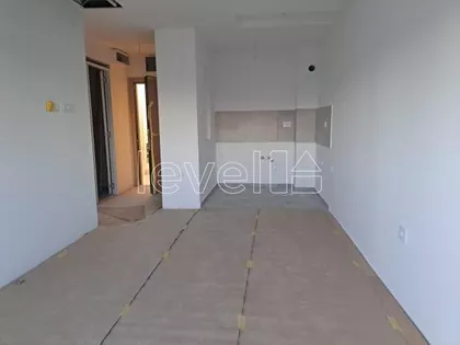 Novo Naselje | 4zida.rs