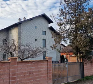 Klisa, Gradske lokacije, Novi Sad, troeatažna | 4zida.rs