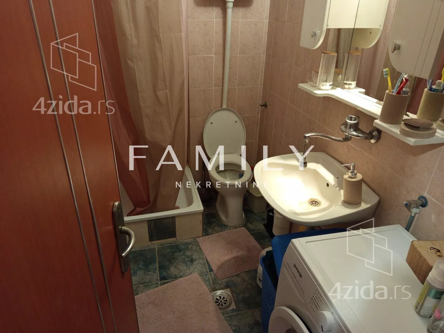 Dvoiposoban stan | 4zida