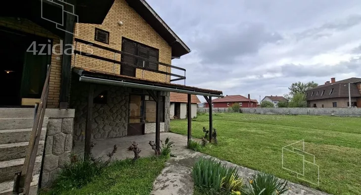 3-etažna kuća | 4zida