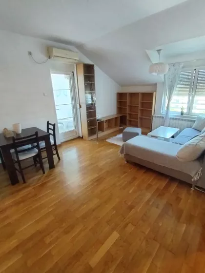 Maksima Gorkog | 4zida.rs