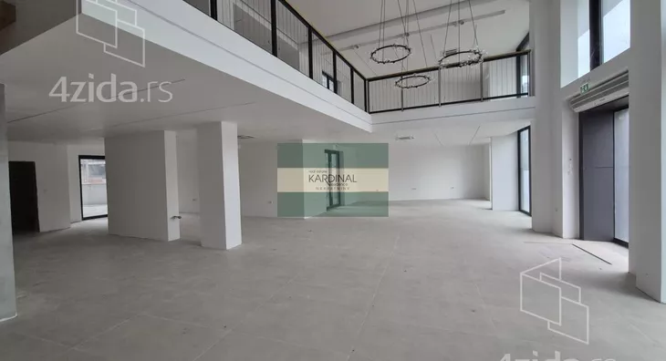 Poslovni prostor | 4zida