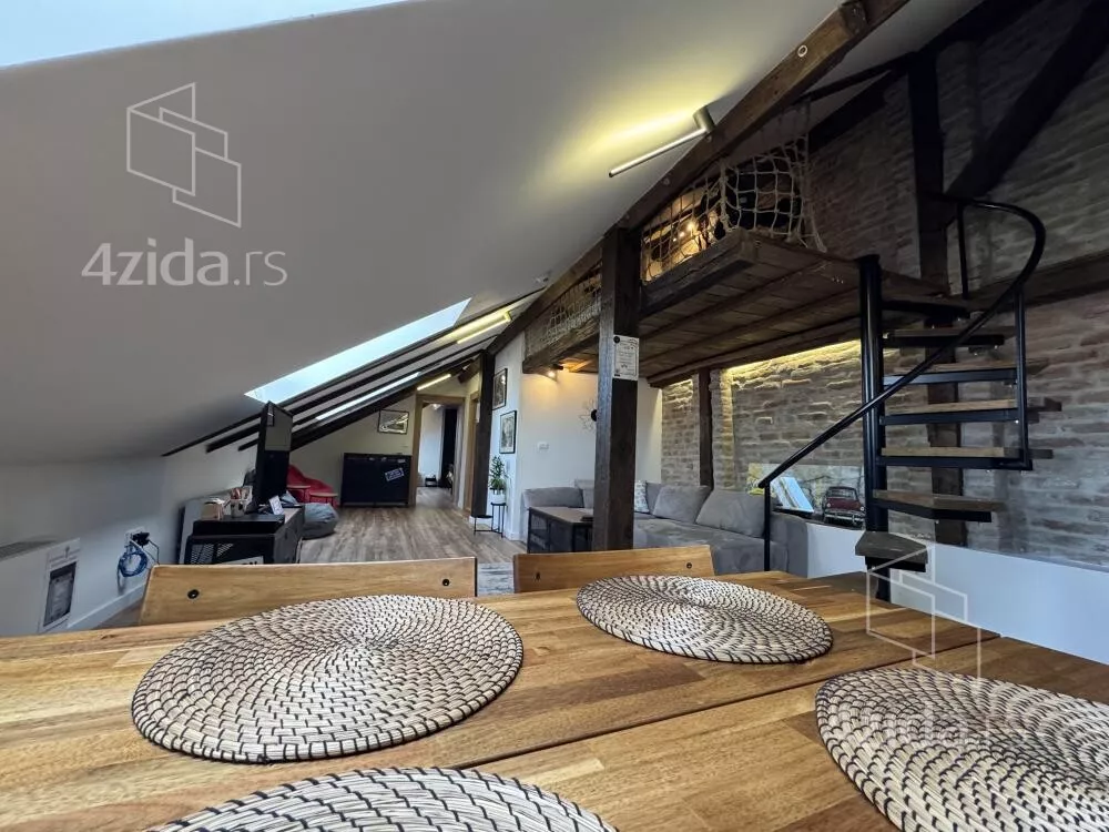 Dvoiposoban stan | 4zida