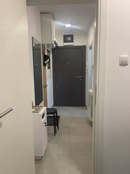 Marine Veličković 21 | 4zida.rs