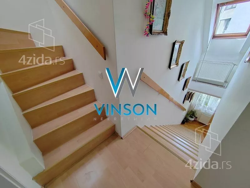 Četvoroiposoban stan | 4zida