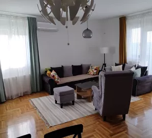 Vojvode Vlahovića Voždovac, Voždovac opština, Beograd, 4.0 stan | 4zida.rs