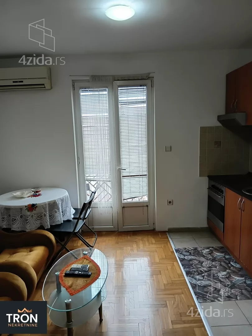 Garsonjera | 4zida