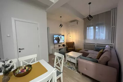 Cvijićeva bb | 4zida.rs