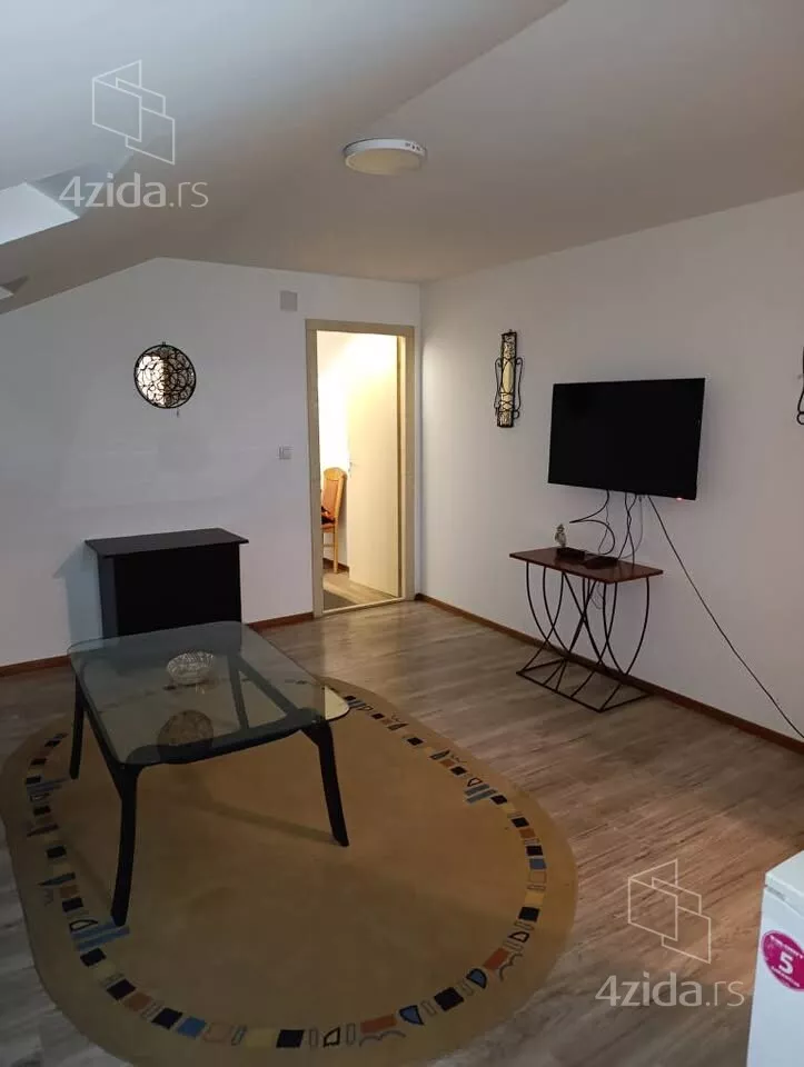 Jednosoban stan | 4zida