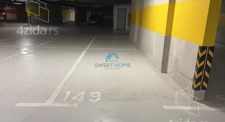 Garaža/Parking | 4zida