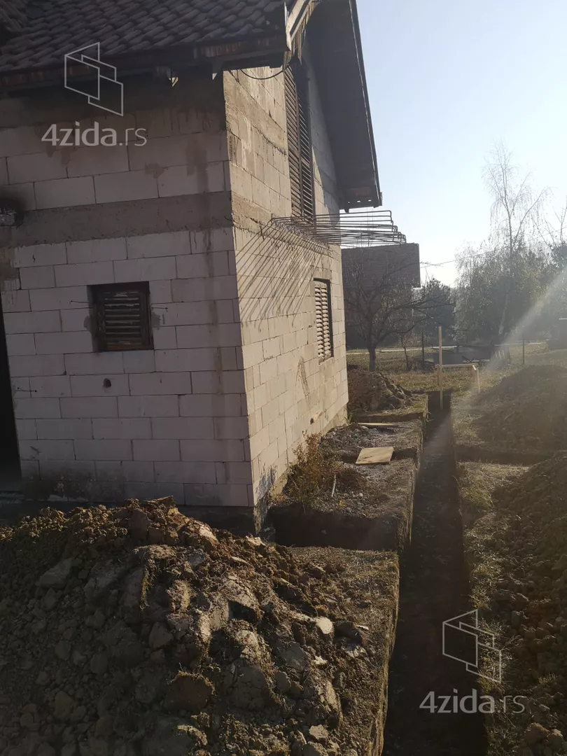 2-etažna kuća | 4zida