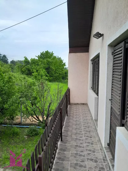 Sremska Kamenica | 4zida.rs