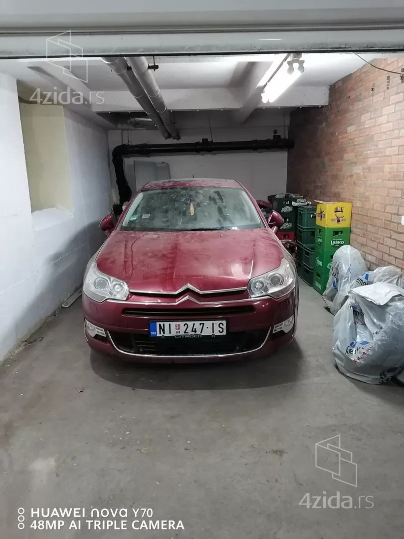 Garaža | 4zida